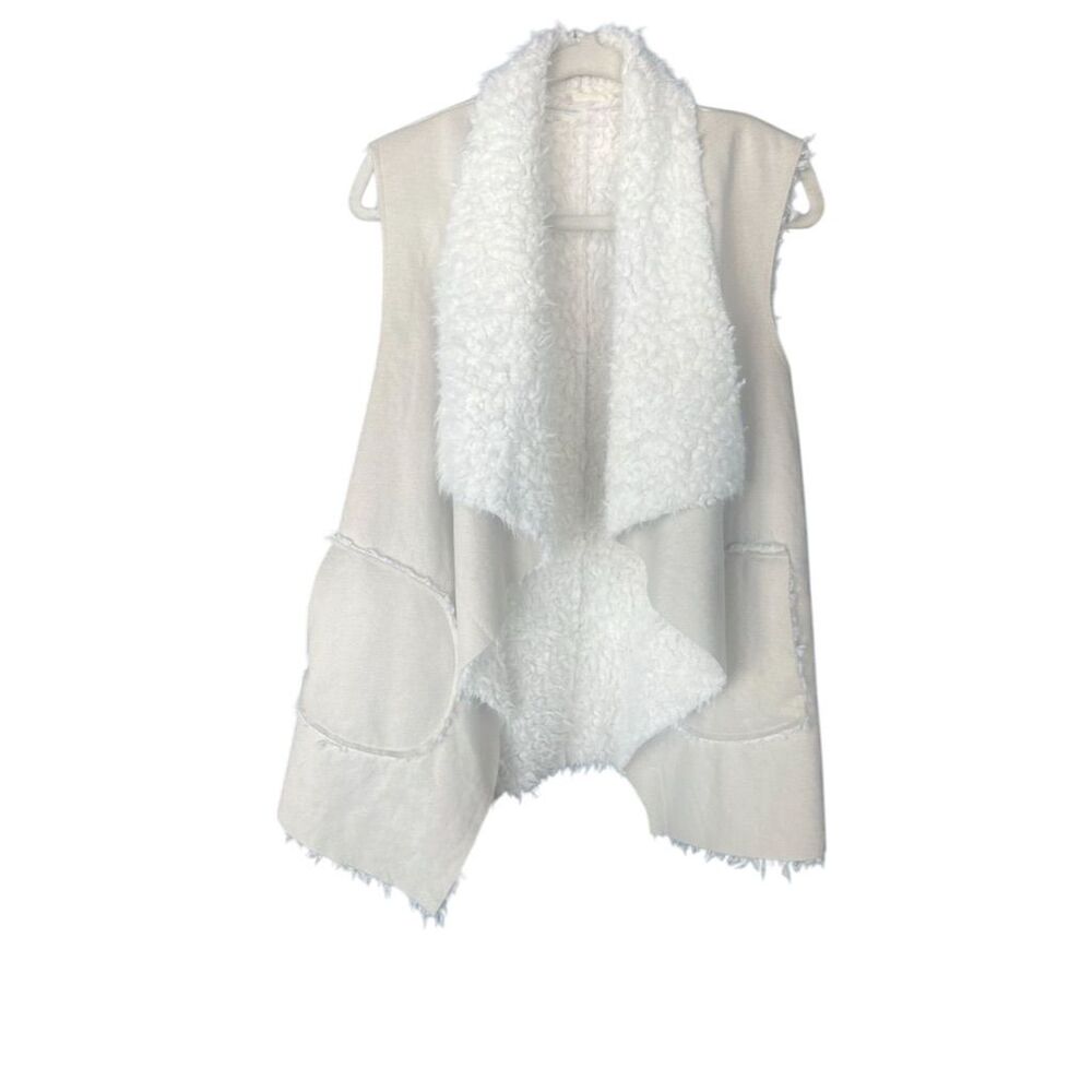 Altar'd State Women's Ivory Faux Fur Vest Size L Winter Layering Piece